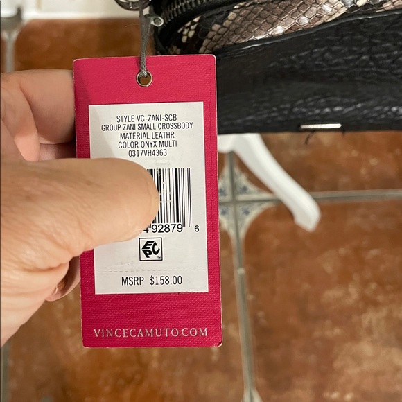 Vince Camuto double zipper crossbody. - Picture 3 of 3